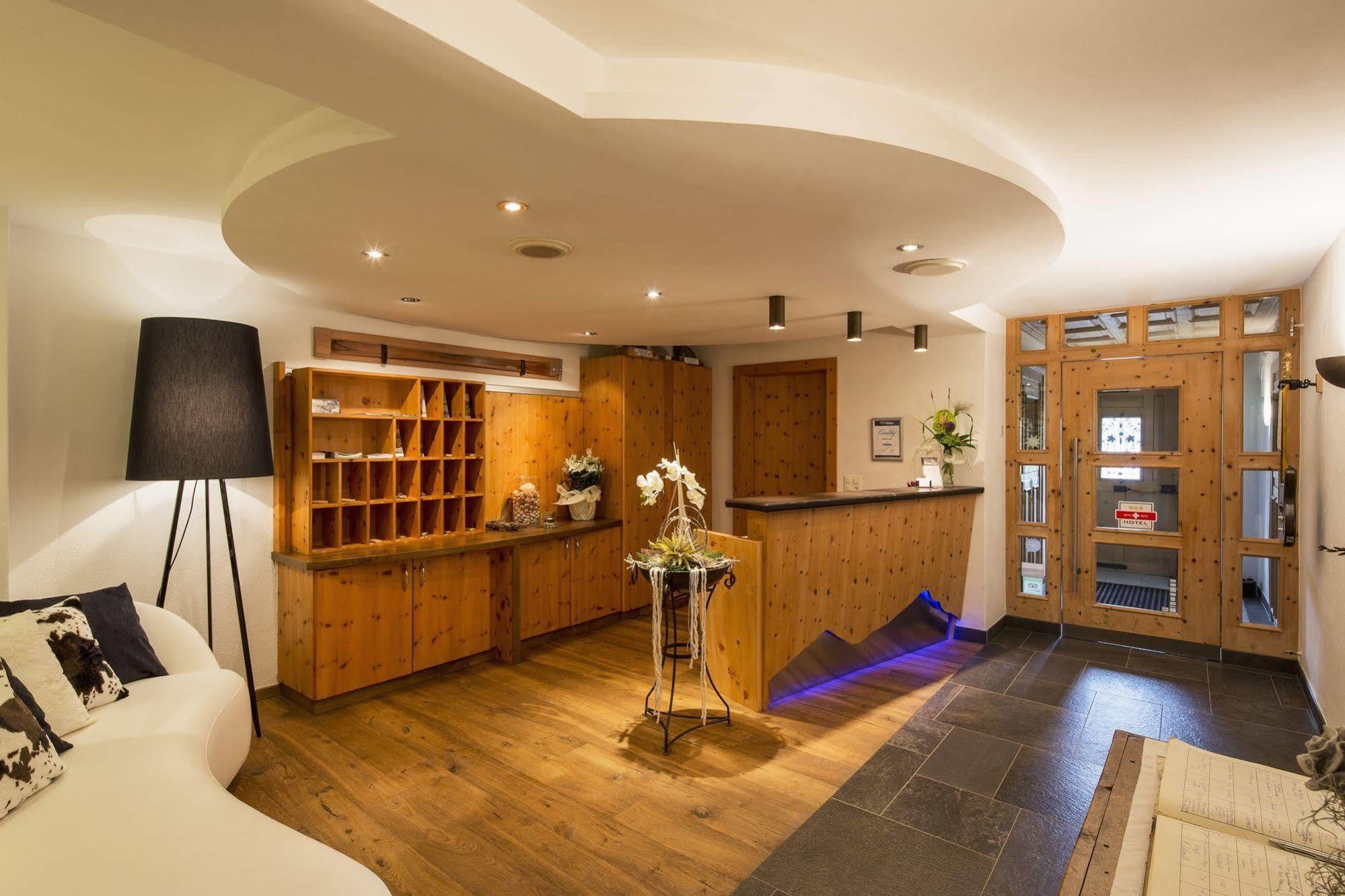 Laret Private Boutique Hotel - Adults Only 萨姆瑙恩 外观 照片